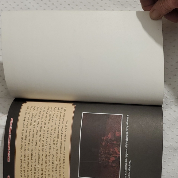 The Big Book of Hacks for Minecrafters:The Biggest Unofficial Guide-EC-Ages 7-12 - Picture 7 of 7